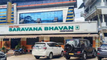 Saravana Bhavan outside