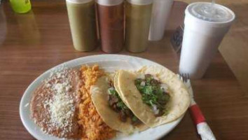 El Rinconcito Mexican Food food