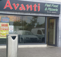 Avanti Fast Food Pizzeria outside