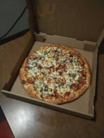 Saylor's Pizza food