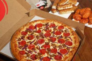 Pizza Hut-wingstreet food