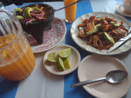 Restauran El Triunfo Oaxaqueño food