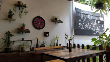 Uruz Café inside