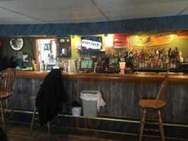 Pete's Simonton Lake Tavern inside