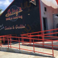 Salty's Bbq Catering food