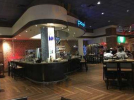 Pearl Oyster Bar and Grill - Silver Legacy Resort Casino inside