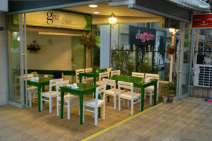 Green Cafe inside