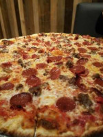 Harry's Pizzeria And Tavern food