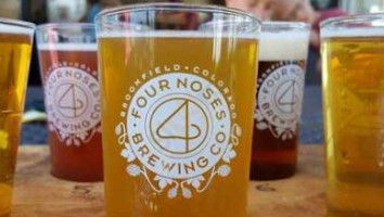 4 Noses Brewing Company food