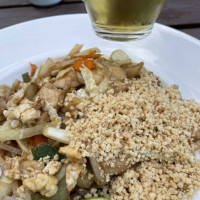 Thai Restaurang Slangtornet food