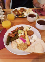Al Diwan Restauration food
