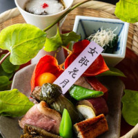 Shinsen Kappo Sanoya food