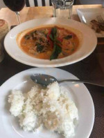 Thanida Thai food