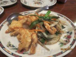 Sampan Chinese food