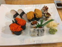 Matsutake Sushi food