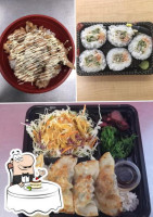 Yoko Sushi food