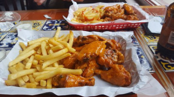 StickyWings food