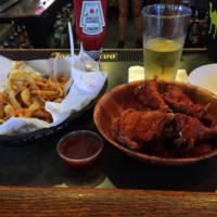 Roadhouse Wings Grill food
