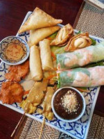 Thai Palace food
