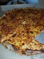 Tony's Pizza Of Yorkville food