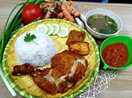 Warung Sabah Kampungku food