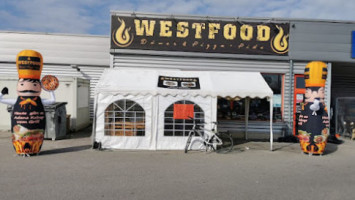 West Food Dönerhaus outside