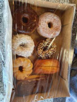 Dizzy Dean's Donuts food