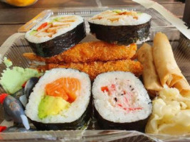 Kawakawa Sushi And Donburi food