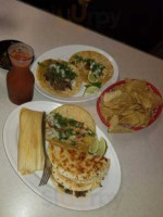 Taqueria El Ranchito food