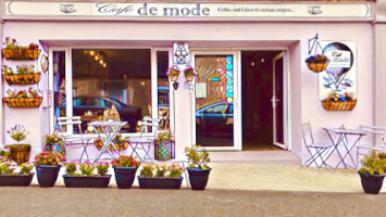 Cafe De Mode inside