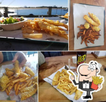 Gibbo's On The Wharf food