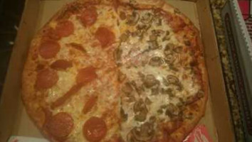 701 Pizza food