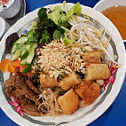 Dong Ba food