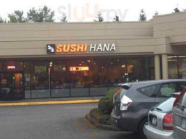 Sushi Hana outside