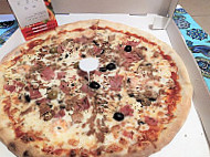 Italiano Pizzeria Mediterraneo food
