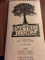 Oak Tree Lounge inside