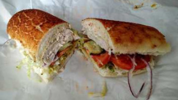 Cj's Gourmet Deli food