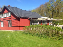 Fanefjord Skovpavillon outside