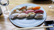 Le Bar a Sushi Izumi food