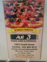 Avenue 3 Pizza Subs food