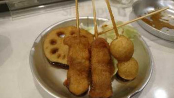 Miàn Chǔ Chì Guǐ food