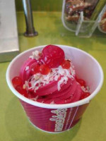 Menchie's Frozen Yogurt food