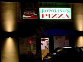 Popolino's Pizza outside