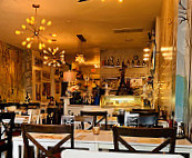 Cafe Paris inside