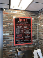 Louie's Hot Chicken And Barbecue inside