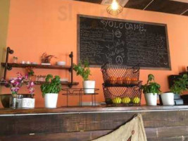 Yolo Cafe food