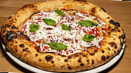 Ghisa Pizza Cucina E Cantina food
