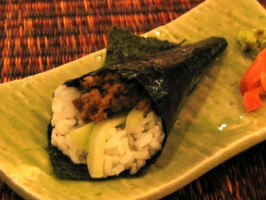 Shumi Sushi Japanese food