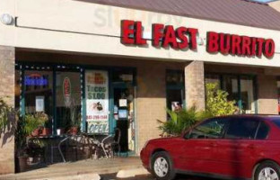 El Fast Burrito outside
