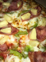 Robin Hood Pizza food
